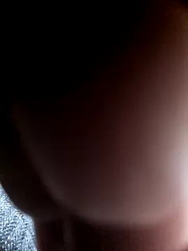 Snapshot of Slutash chatting on 01-19-25, 07:15 Slutash online show from 01-19-25, 07:15