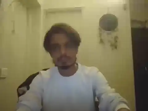 Snapshot of Talha266 chatting on 10-13-25, 07:58 Talha266 online show from 10-13-25, 07:58