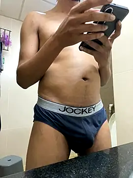 Snapshot of Talha266 chatting on 11-17-25, 05:30 Talha266 online show from 11-17-25, 05:30