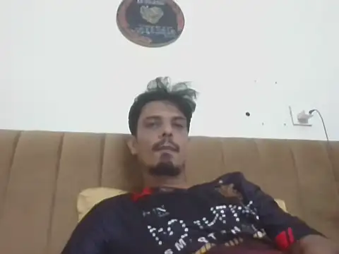 Snapshot of Talha266 chatting on 05-22-26, 07:30 Talha266 online show from 05-22-26, 07:30