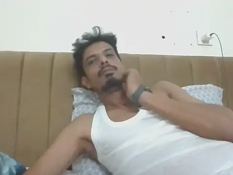 Snapshot of Talha266 chatting on 05-29-26, 06:50 Talha266 online show from 05-29-26, 06:50