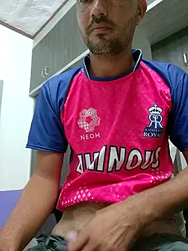 HotBoyOm online show from 09-22-25, 05:31