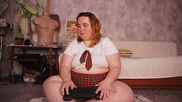 Snapshot of Evelively chatting on 03-21-25, 02:29 Evelively online show from 03-21-25, 02:29