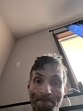 blazeyoung619 online show from 04-27-26, 03:04