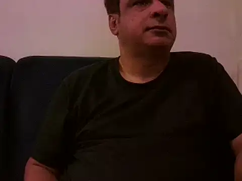 Snapshot of desipapaxxx chatting on 02-03-25, 11:15 desipapaxxx online show from 02-03-25, 11:15