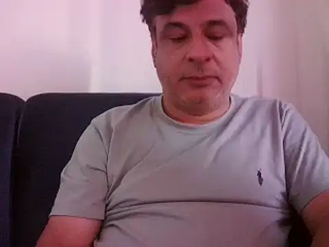 Snapshot of desipapaxxx chatting on 02-19-25, 03:17 desipapaxxx online show from 02-19-25, 03:17