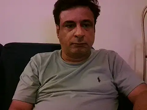 Snapshot of desipapaxxx chatting on 03-02-25, 07:45 desipapaxxx online show from 03-02-25, 07:45