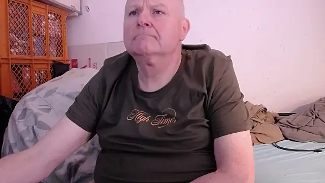 Vandrino online show from 04-18-26, 12:36