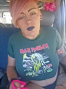 PinkTheHawk online show from 01-14-25, 11:27