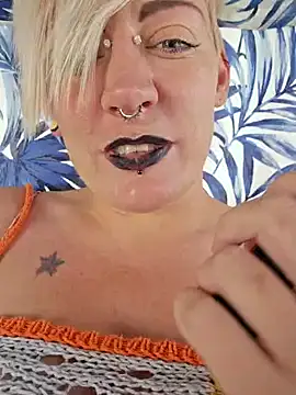 PinkTheHawk online show from 02-07-25, 10:41