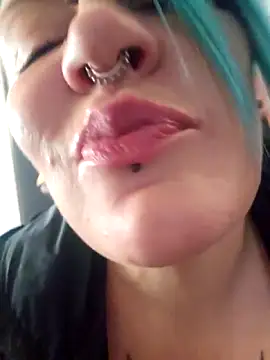 PinkTheHawk online show from 04-08-26, 02:00