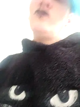 PinkTheHawk online show from 04-14-26, 11:22