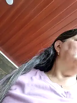 emma tour online show from 01-04-25, 01:21