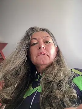 emma tour online show from 12-19-25, 03:41