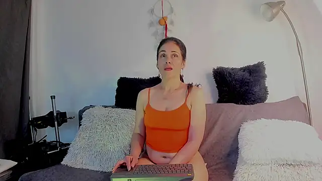 girasol walton online show from 03-13-25, 11:19