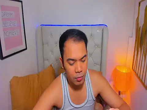 AsianZero online show from 03-11-26, 04:35