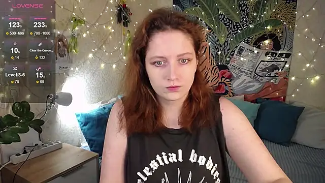 Dexy Red online show from 10-08-25, 09:01