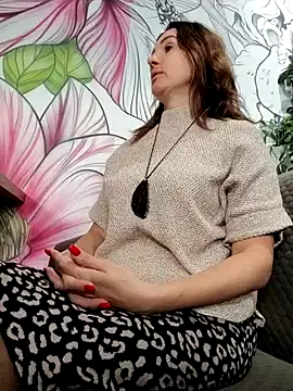 EvaXOAir online show from 02-19-25, 03:17