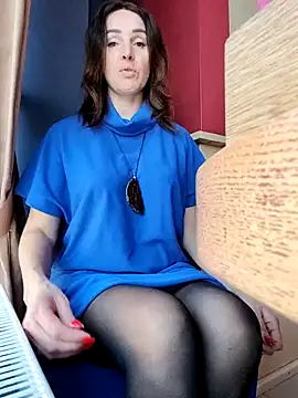 EvaXOAir online show from 02-24-25, 05:33