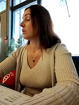 EvaXOAir online show from 02-26-25, 04:58