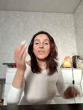 EvaXOAir online show from 02-27-26, 03:50