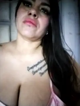 chelaqueen  online show from 01-12-26, 01:27