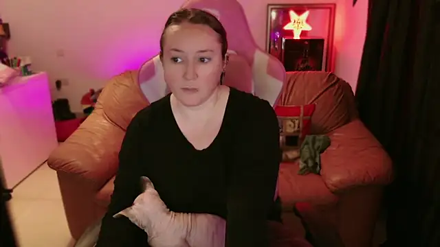 Snapshot of kisicaxx chatting on 03-14-25, 07:34 kisicaxx online show from 03-14-25, 07:34