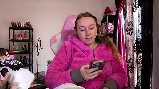 kisicaxx online show from 01-15-26, 08:30