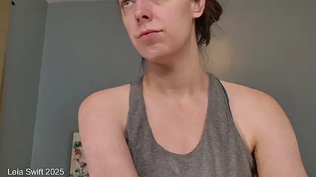 LeiaSwift online show from 12-20-25, 11:50