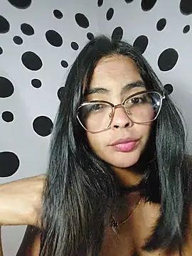 missmelissa  online show from 05-01-26, 02:27