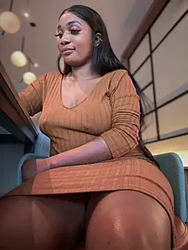 Snapshot of __Nessa__ chatting on 02-01-25, 03:18 Nessa online show from 02-01-25, 03:18