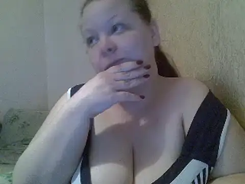 Snapshot of Jane_Kissys chatting on 02-06-25, 01:10 Jane Kissys online show from 02-06-25, 01:10