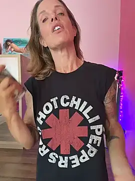 mommyselenafit  online show from 04-10-26, 06:07