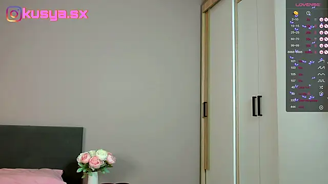 Snapshot of KusyaSex chatting on 12-18-24, 09:08 KusyaSex online show from 12-18-24, 09:08