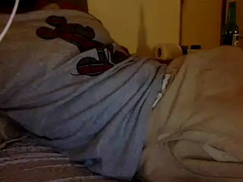 Snapshot of BADGUY2021 chatting on 02-12-25, 09:11 BADGUY2021 online show from 02-12-25, 09:11