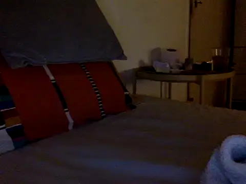 Snapshot of BADGUY2021 chatting on 03-15-25, 02:03 BADGUY2021 online show from 03-15-25, 02:03