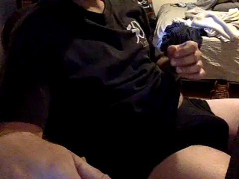 Snapshot of BADGUY2021 chatting on 03-15-25, 03:37 BADGUY2021 online show from 03-15-25, 03:37