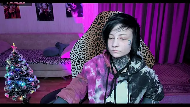 Snapshot of acid_trip1l chatting on 12-11-24, 07:14 acid trip1l online show from 12-11-24, 07:14