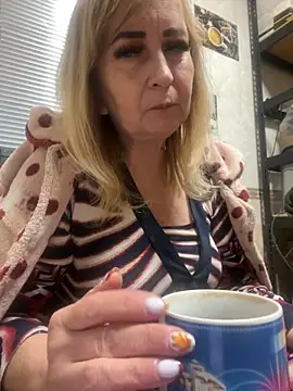 Irina2909xh online show from 10-01-25, 03:29