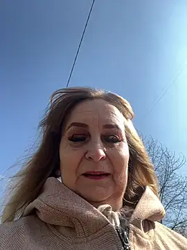 Irina2909xh online show from 04-13-26, 12:32