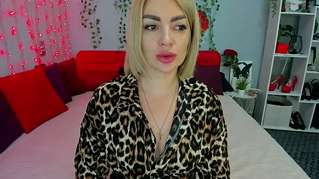 LunaBellucci online show from 01-18-26, 11:58