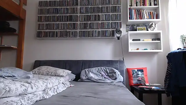 Snapshot of daviixx chatting on 01-06-25, 11:40 daviixx online show from 01-06-25, 11:40