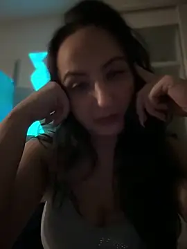 Snapshot of itsCassie chatting on 02-06-25, 09:49 itsCassie online show from 02-06-25, 09:49