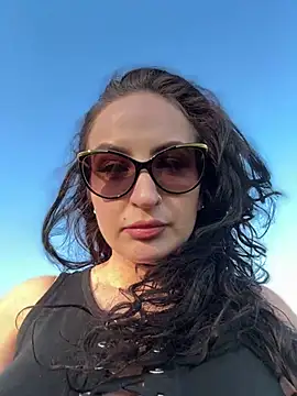 Snapshot of itsCassie chatting on 03-20-25, 03:47 itsCassie online show from 03-20-25, 03:47