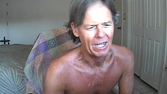 Snapshot of nakeedcowboi65 chatting on 05-15-26, 11:45 nakeedcowboi65 online show from 05-15-26, 11:45