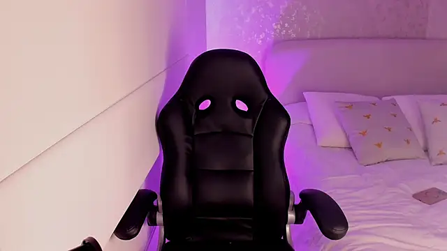 Snapshot of salome__11 chatting on 01-14-25, 02:00 salome 11 online show from 01-14-25, 02:00