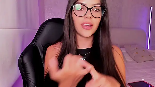 Snapshot of salome__11 chatting on 02-25-25, 11:22 salome 11 online show from 02-25-25, 11:22