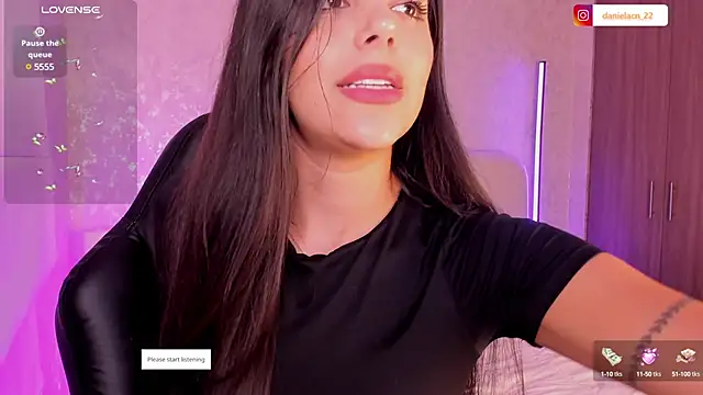 Snapshot of salome__11 chatting on 03-04-25, 03:11 salome 11 online show from 03-04-25, 03:11