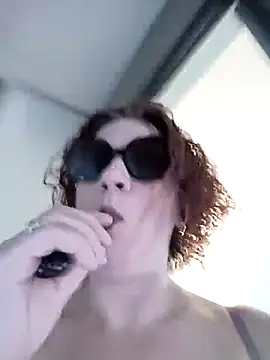 Snapshot of jennylovence chatting on 09-15-25, 08:03 jennylovence online show from 09-15-25, 08:03