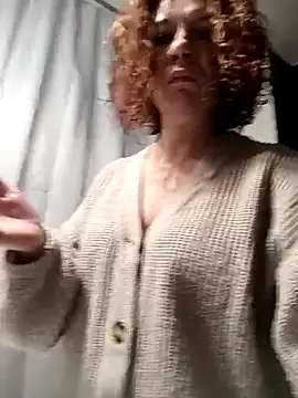 Snapshot of jennylovence chatting on 11-13-25, 08:13 jennylovence online show from 11-13-25, 08:13